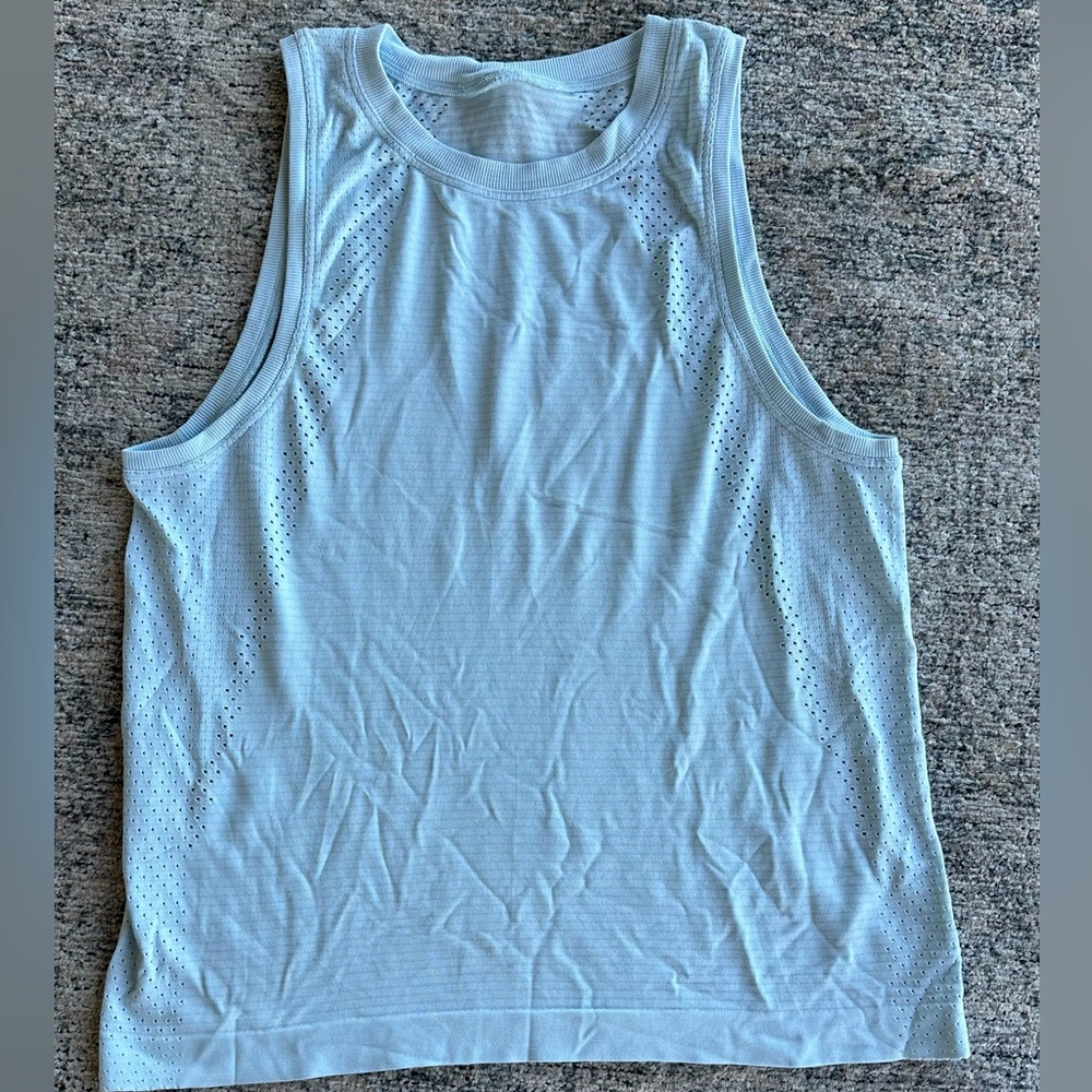 Lululemon tank top